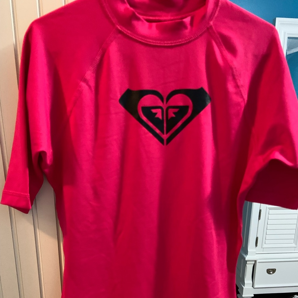 Roxy rash guard